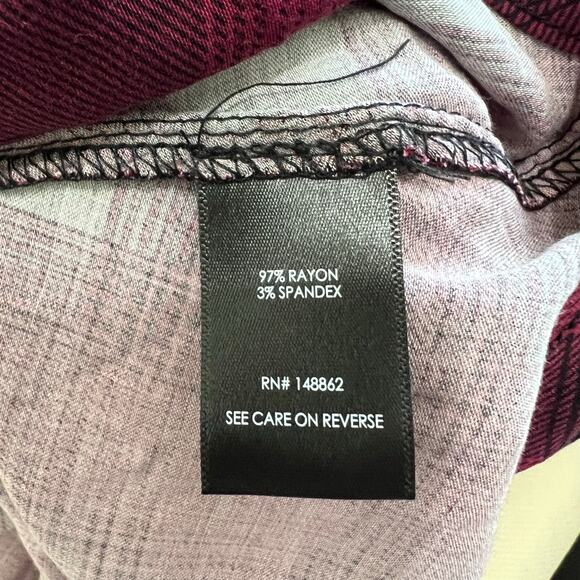 Torrid Purple Black Plaid Rayon Long Sleeve Button Dress Size 2(2X) cottagecore - Picture 4 of 16